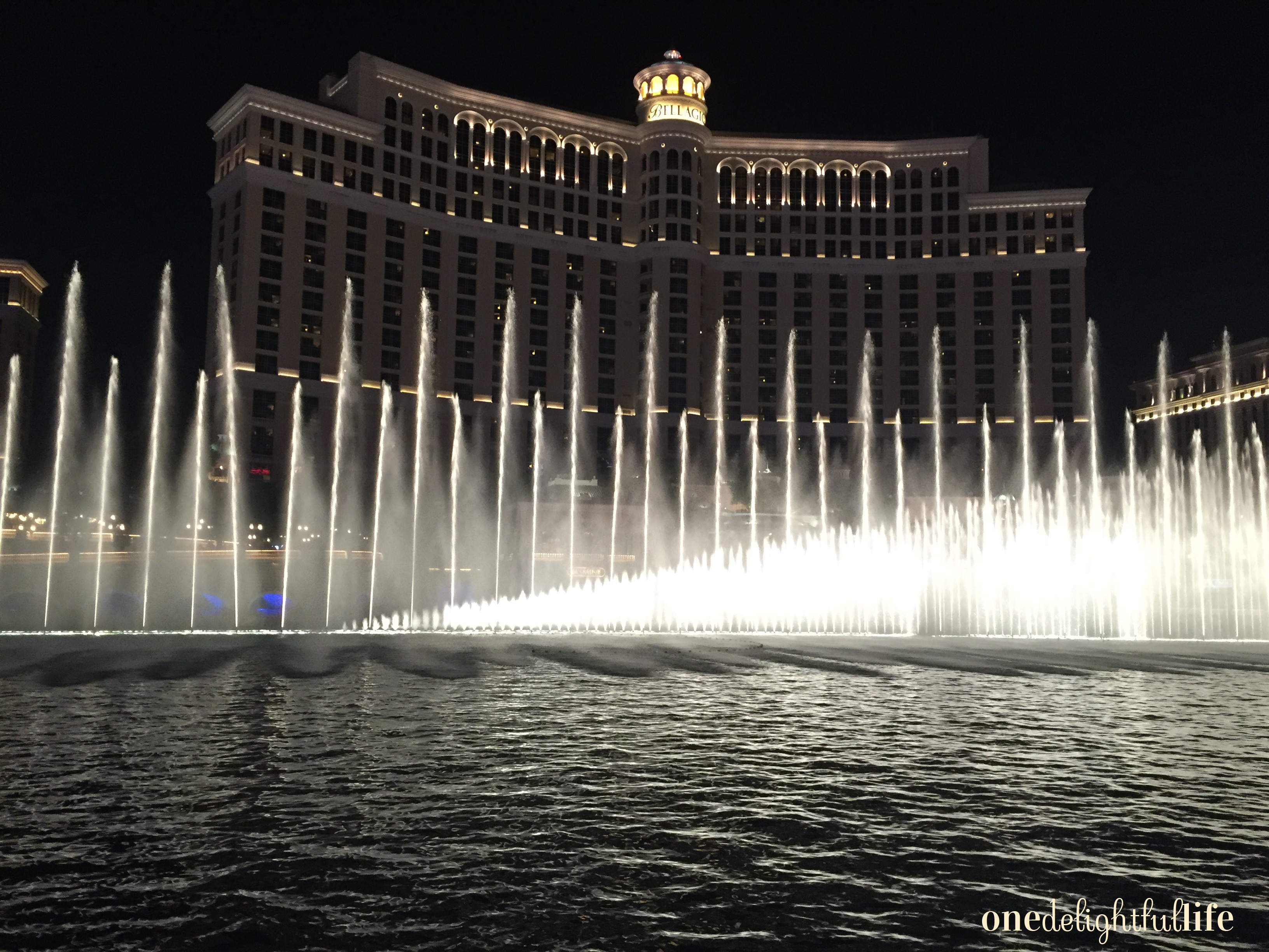 View the Fountains of Bellagio schedule here.