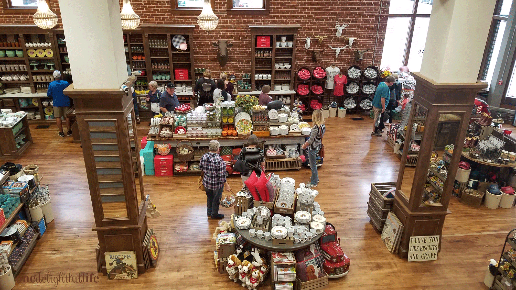 10 Things You Need to Know Before Visiting Pioneer Woman Mercantile - What  to Know About The Merc