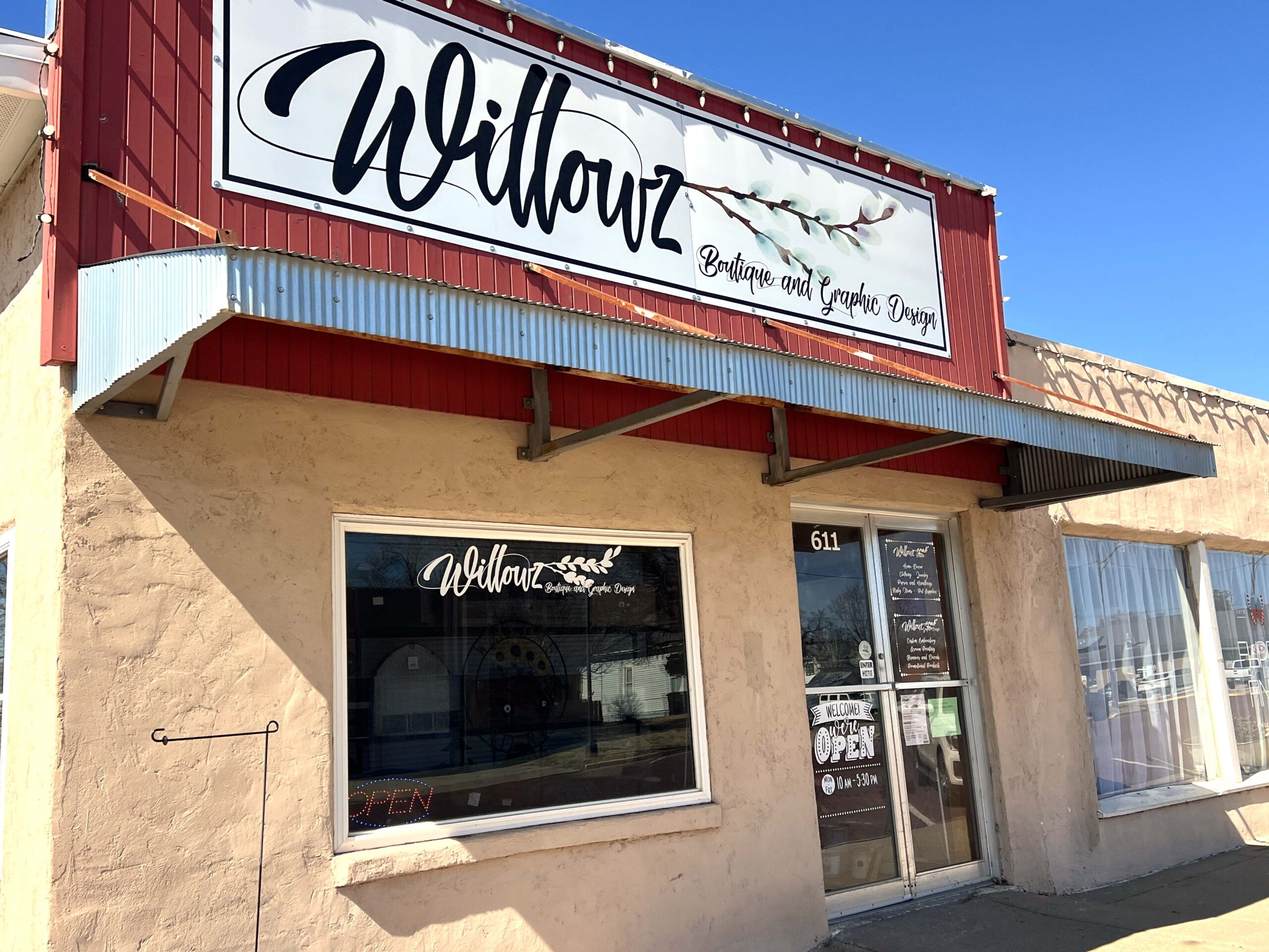 Willowz Boutique and Graphic Design specializes in screen-printed clothing, custom embroidery, and promotional products.