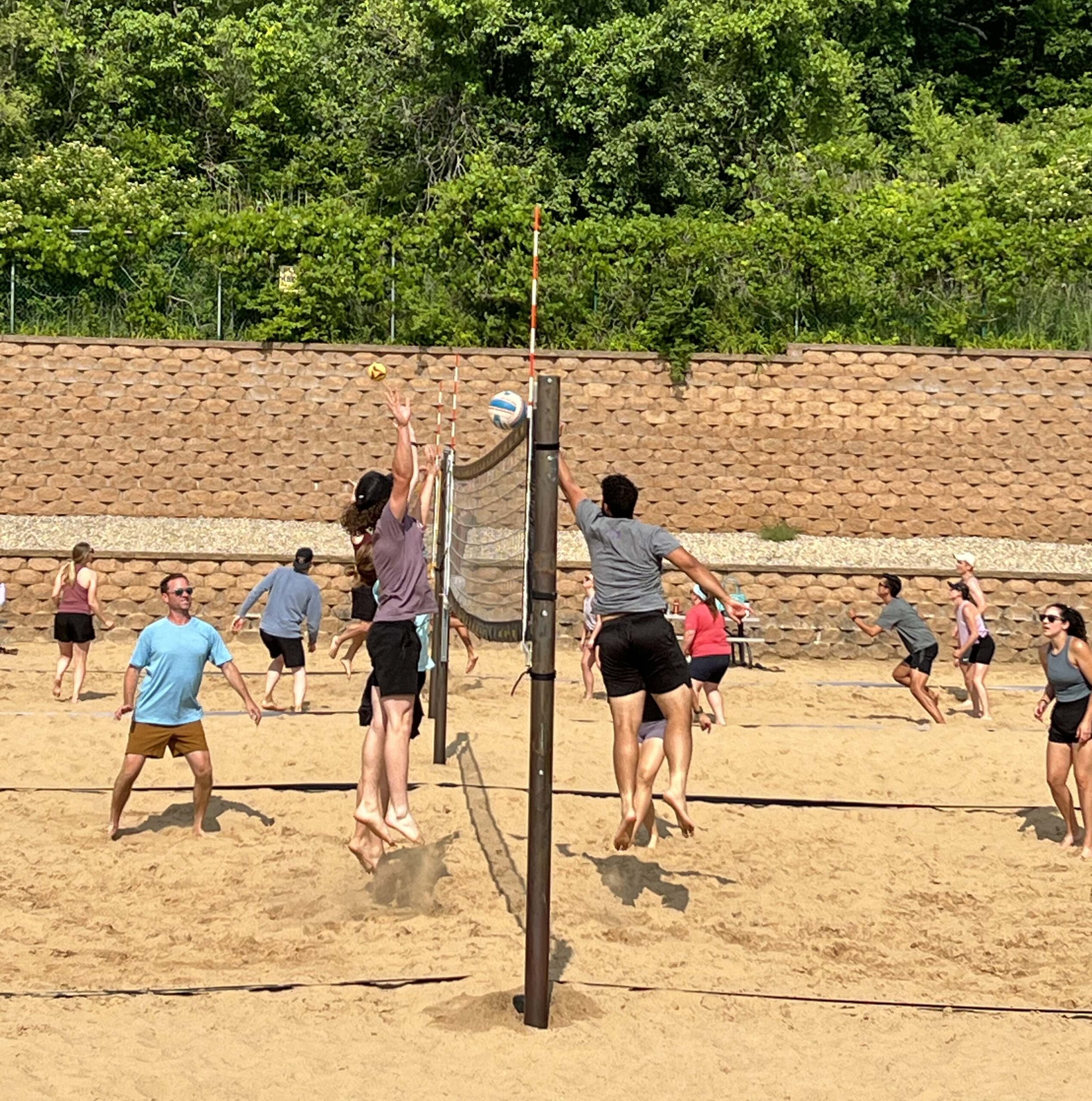 Shawnee Mission Sand Volleyball 