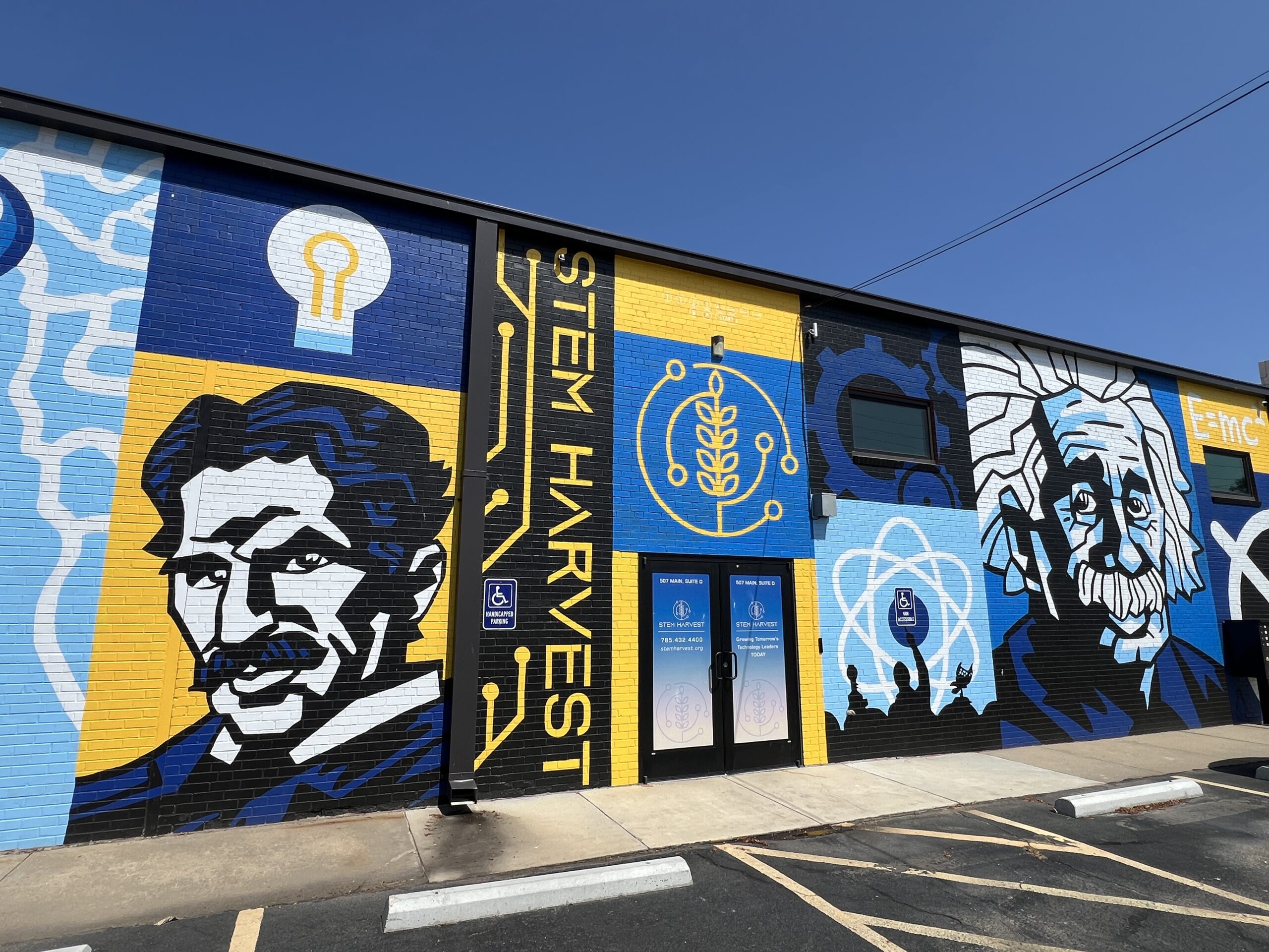 STEM Harvest Mural