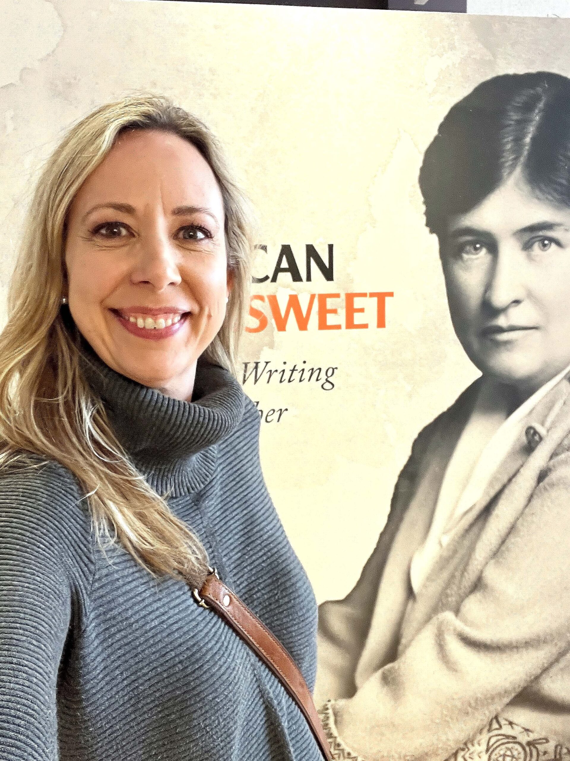 Selfie photo with Willa Cather at the National Willa Cather Center's museum exhibit.