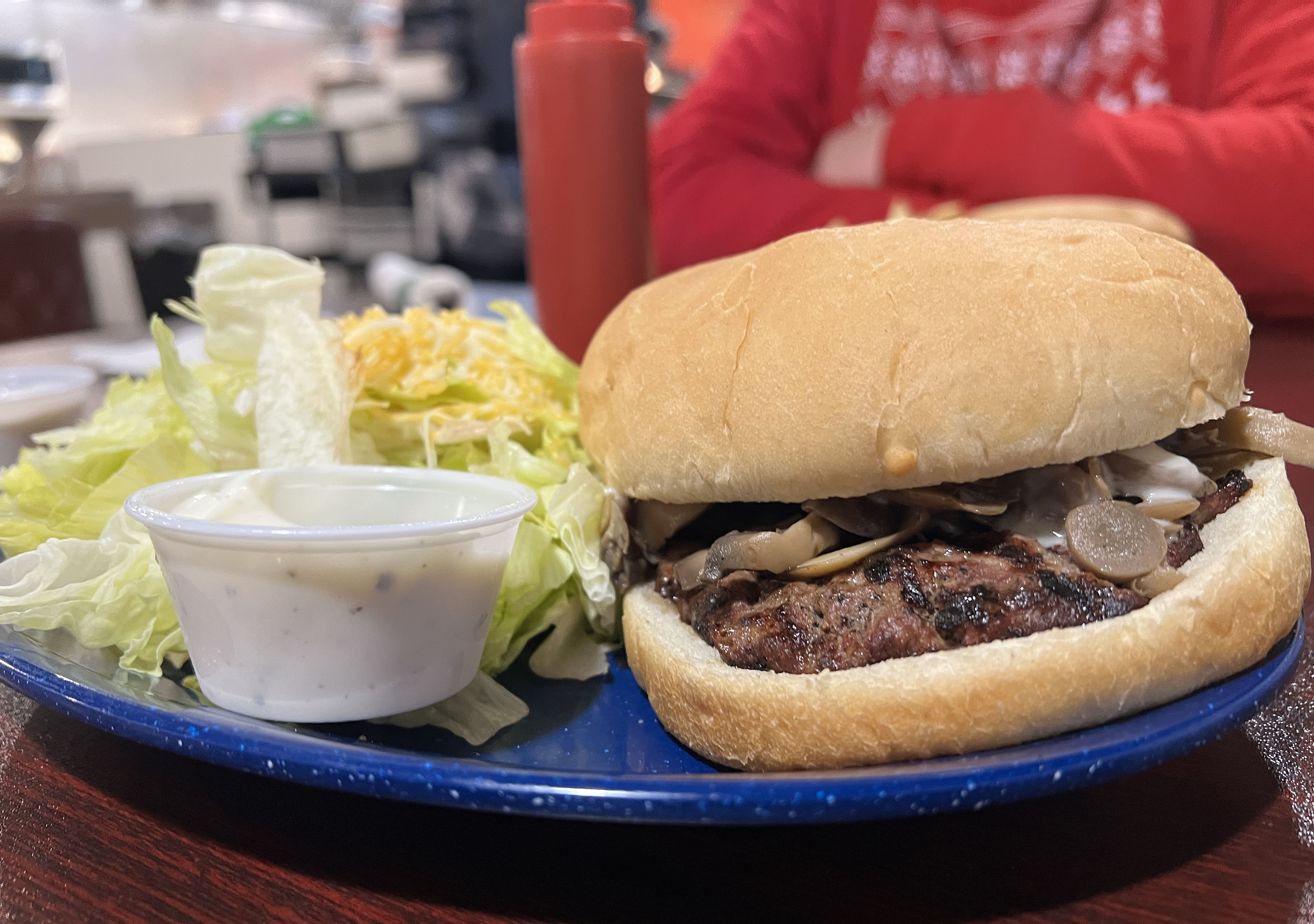Bacon Swiss Mushroom Burger was the lunch special served with a choice of side dish.