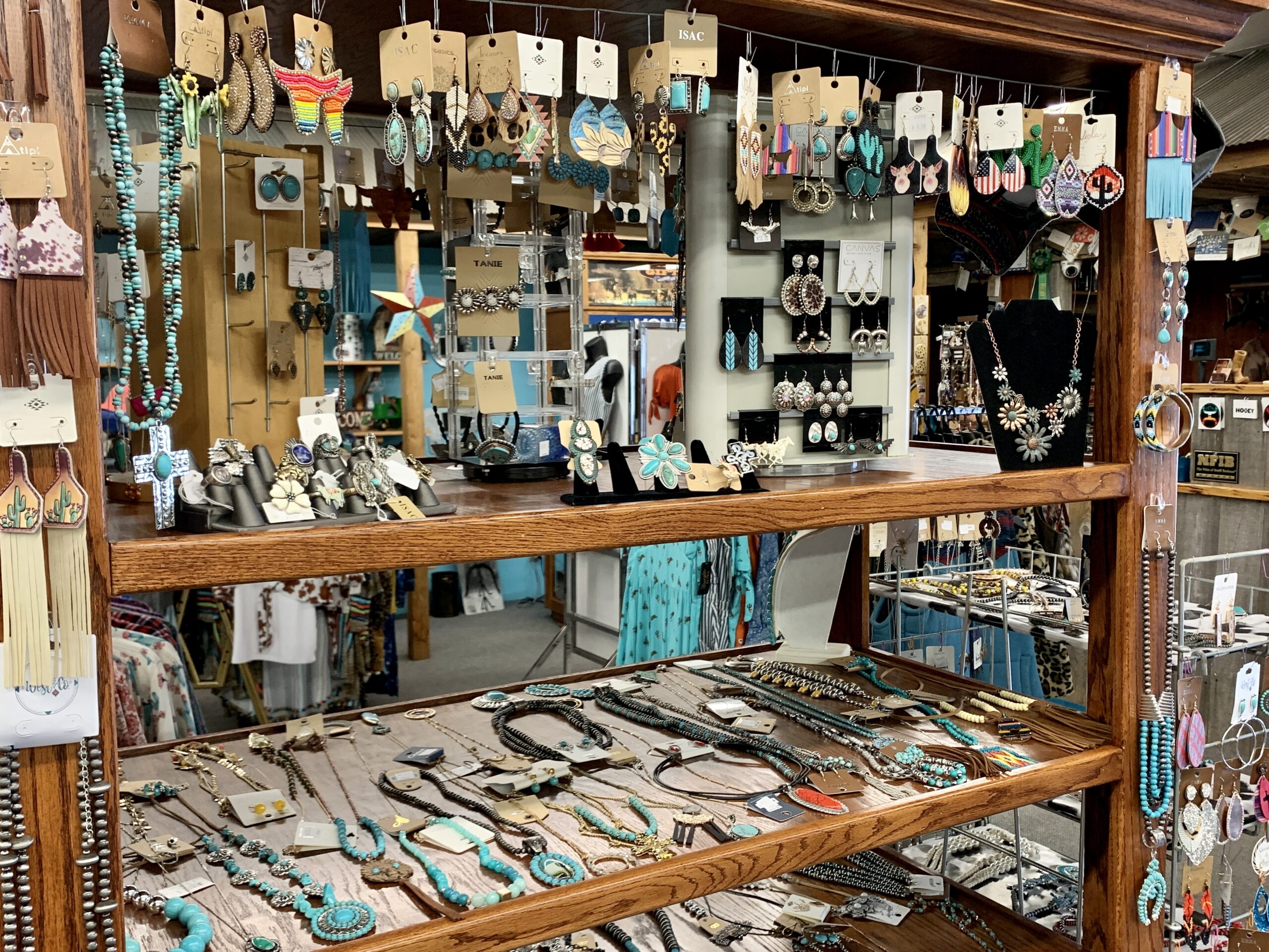 Lisa's Western Wear Pratt Kansas