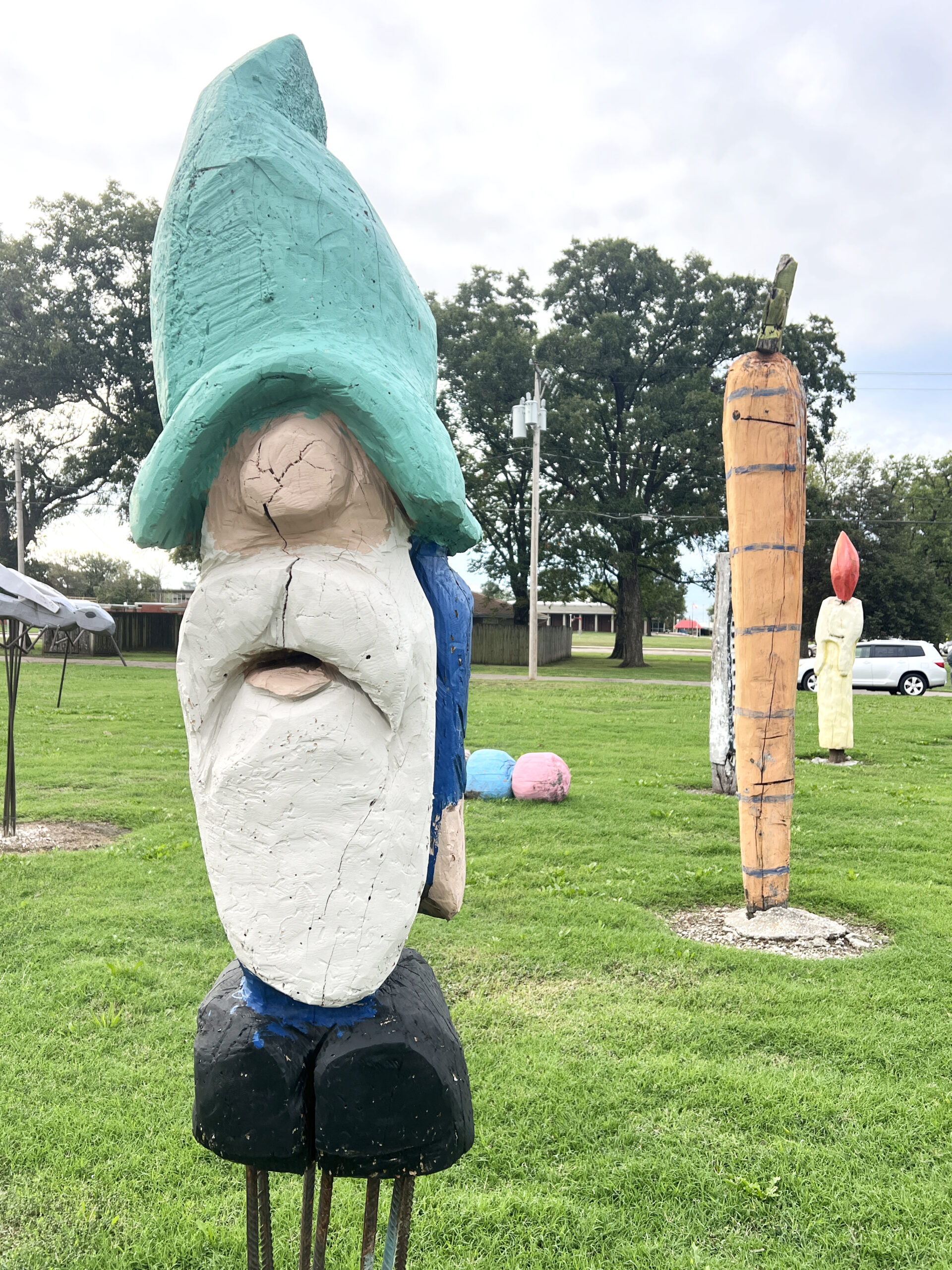 The Chainsaw Sculpture Gallery is a tucked-away roadside gem in Coffeyville.
